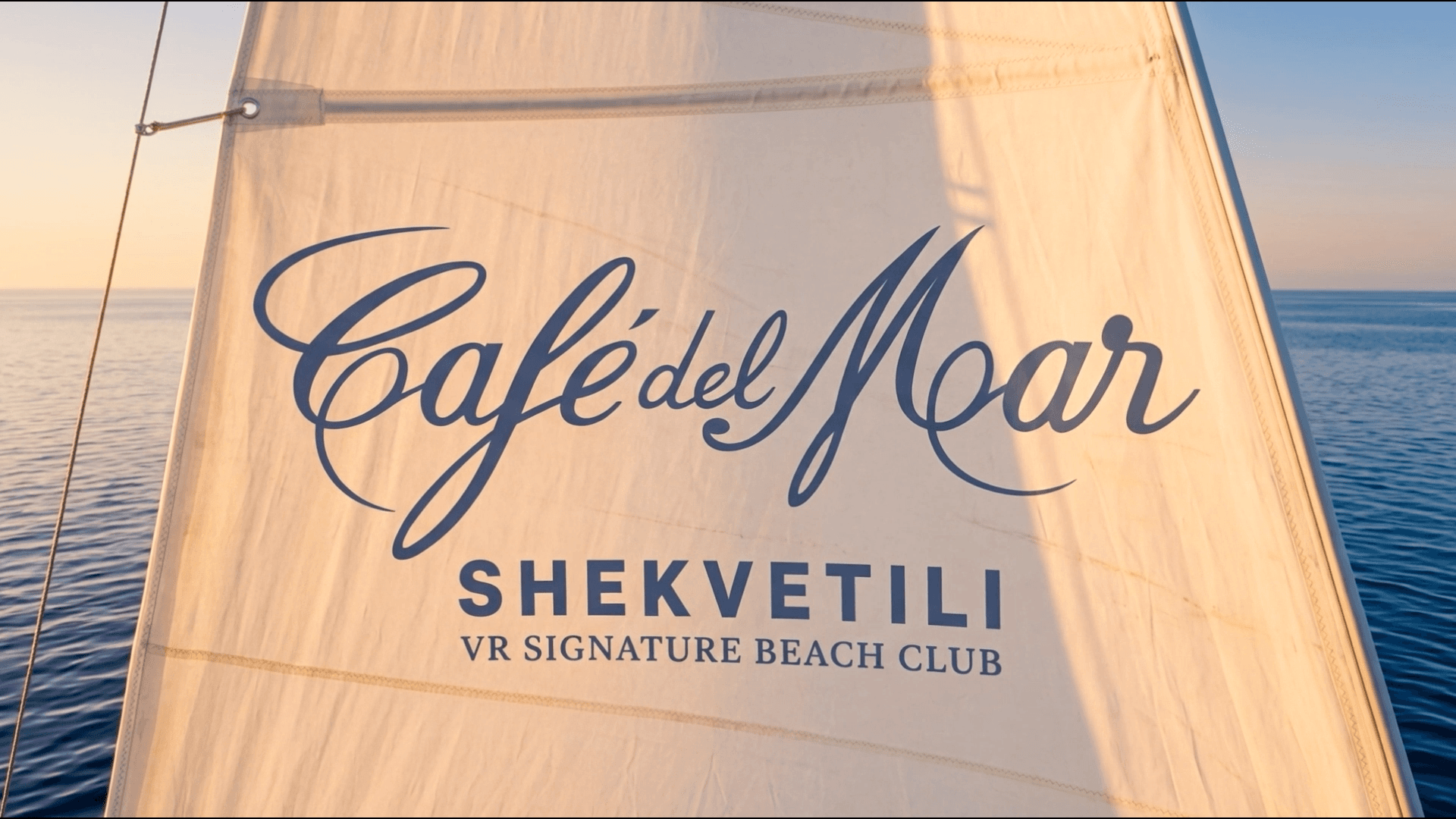 Первый Café del Mar Beach Club в Грузии