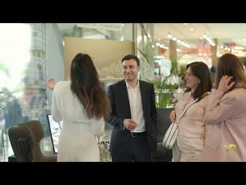VR Holding at International Real Estate Week